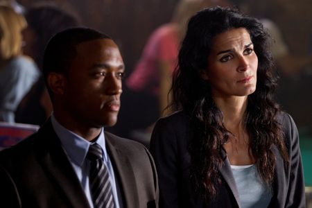 Angie Harmon and Lee Thompson Young in Rizzoli & Isles (2010)