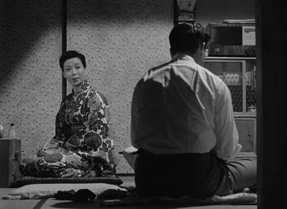 Chikage Awashima and Ryô Ikebe in Early Spring (1956)