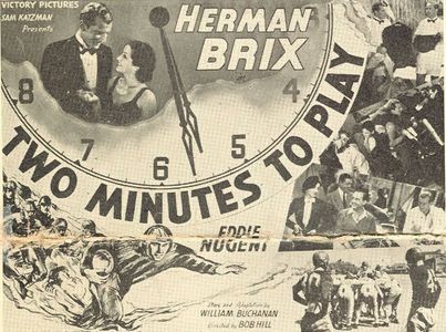 Bruce Bennett, Betty Compson, Jeanne Martel, Edward J. Nugent, and Grady Sutton in Two Minutes to Play (1936)