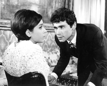 Anna Fonsou and Faidon Georgitsis in Bitter Life (1965)