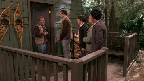 Peter MacNicol, Johnny Galecki, Simon Helberg, Jim Parsons, and Kunal Nayyar in The Big Bang Theory (2007)
