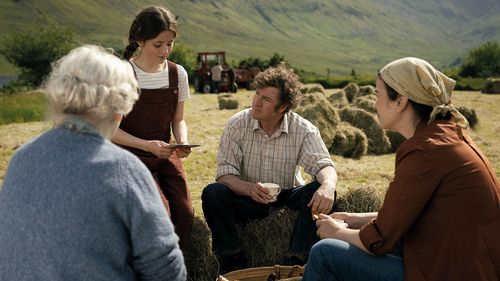 Ruth McCabe, Barry Ward, and Anna Bederke in That They May Face the Rising Sun (2023)