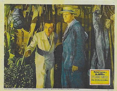 Peter Lorre and Warren Hymer in Mr. Moto in Danger Island (1939)