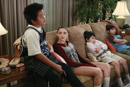 Luna Blaise, Forrest Wheeler, Ian Chen, and Hudson Yang in Fresh Off the Boat (2015)