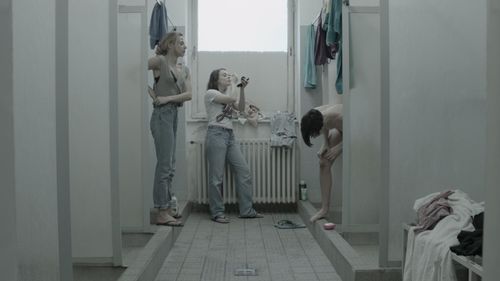 Nora Jacobs, Gabriella Szabo, and Stephanie Nur in Frühlingswunder (2014)