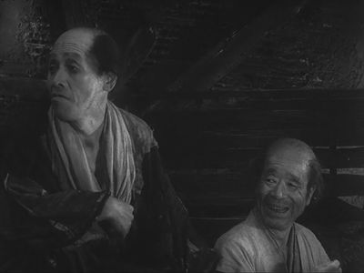 Kamatari Fujiwara and Bokuzen Hidari in The Lower Depths (1957)