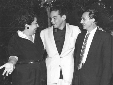 Mimí Cal, Cantinflas, and Leopoldo Fernández