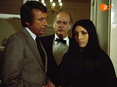 Eric Pohlmann, Günther Schramm, and Christine Wodetzky in Der Kommissar (1969)