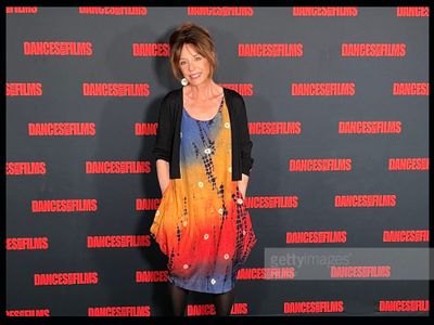 Suzanne Ford at premiere of comedy 