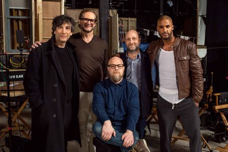 Bryan Fuller, Neil Gaiman, Michael Green, Ricky Whittle, and David Slade in American Gods (2017)
