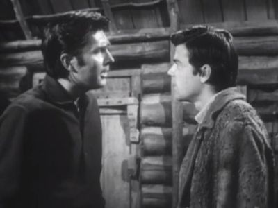 Robert Logan and Fess Parker in Daniel Boone (1964)
