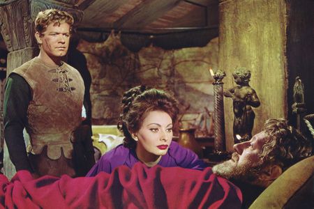 Alec Guinness, Sophia Loren, and Stephen Boyd in The Fall of the Roman Empire (1964)