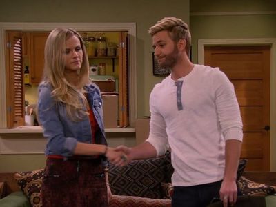 Brooklyn Decker and Rick Donald in Friends with Better Lives (2014)