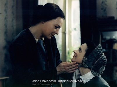 Jana Hlavácová and Tatjana Medvecká in Veronika (1986)