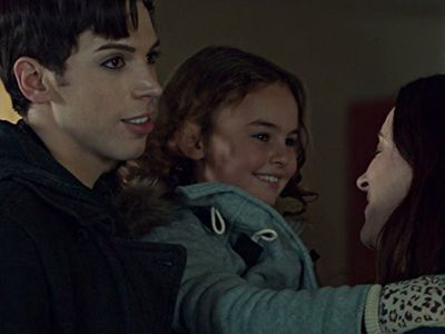 Maria Doyle Kennedy, Jordan Gavaris, and Skyler Wexler in Orphan Black (2013)