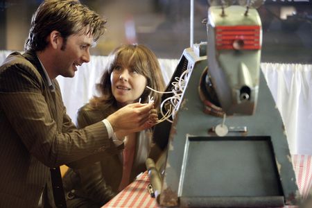 John Leeson, Elisabeth Sladen, and David Tennant in Doctor Who (2005)