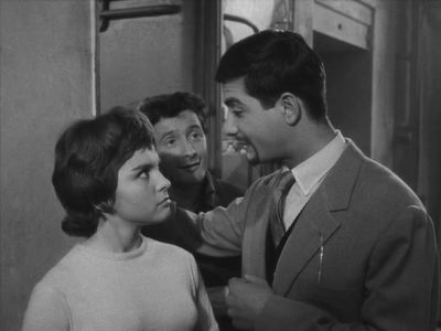 Paul Bisciglia, Jean-Claude Brialy, and Françoise Vatel in The Cousins (1959)