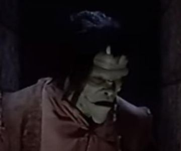 Deron McBee in Monster Mash: The Movie (1995)