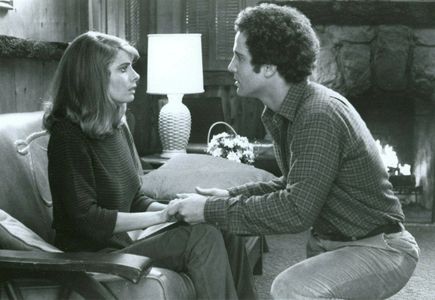 Albert Brooks and Kathryn Harrold in Modern Romance (1981)