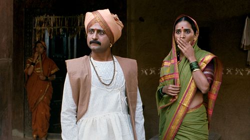 Jitendra Joshi and Veena Jamkar in Tukaram (2012)