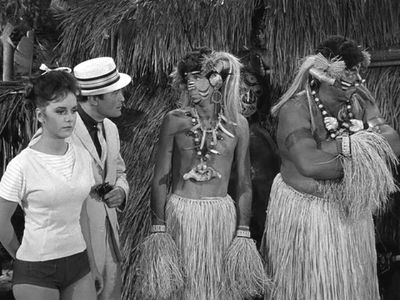 Bob Denver, Alan Hale Jr., Larry Storch, and Dawn Wells in Gilligan's Island (1964)