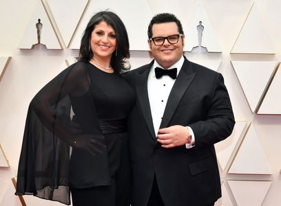 Josh Gad and Ida Darvish at an event for The Oscars (2020)