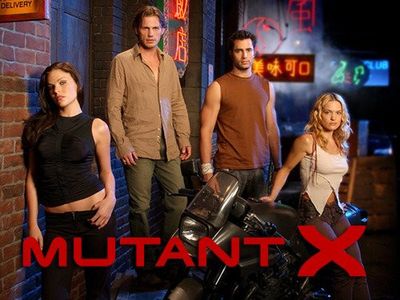 Victor Webster, Karen Cliche, Forbes March, and Victoria Pratt in Mutant X (2001)