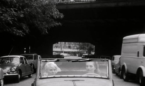 Dorothée Blanck and Corinne Marchand in Cléo from 5 to 7 (1962)