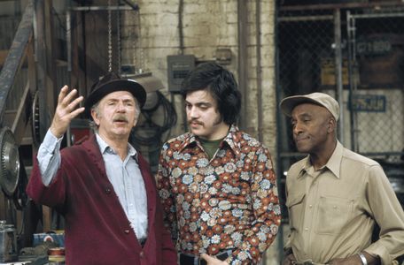 Scatman Crothers, Jack Albertson, and Freddie Prinze in Chico and the Man (1974)