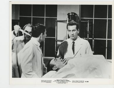 Lon Chaney Jr., Ron Doyle, and Vic McGee in Gallery of Horror (1967)