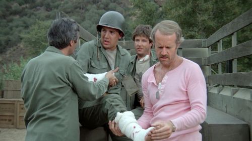 Alan Alda, Mike Farrell, Ken Wright, and Phillip Brock in M*A*S*H (1972)
