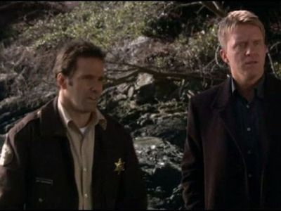 Anthony Michael Hall and Chris Bruno in The Dead Zone (2002)