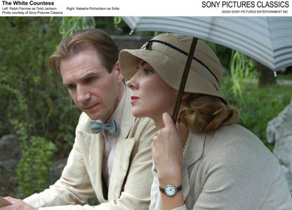 Ralph Fiennes and Natasha Richardson in The White Countess (2005)