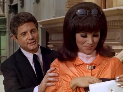 Marlo Thomas and Don Penny in That Girl (1966)