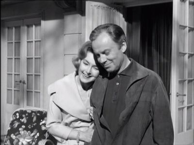 Derek Farr and Patricia Roc in The Saint (1962)