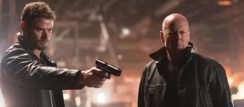 Bruce Willis and Kellan Lutz in Extraction (2015)