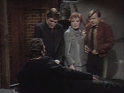 Jonathan Frid, Grayson Hall, John Karlen, and Robert Rodan in Dark Shadows (1966)