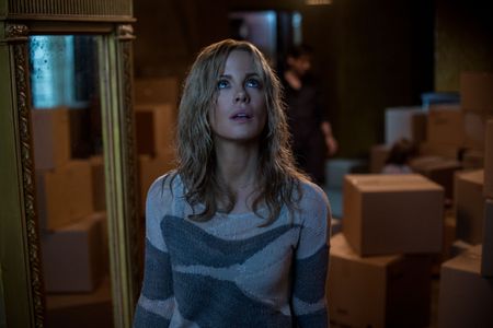 Kate Beckinsale, Mel Raido, and Duncan Joiner in The Disappointments Room (2016)