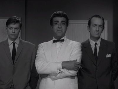 Alan Curtis, William Marlowe, and Paul Stassino in The Saint (1962)