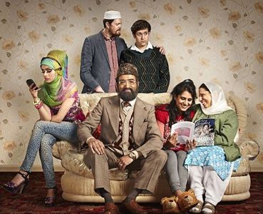 Shobu Kapoor, Kris Marshall, Adil Ray, Maya Sondhi, Bhavna Limbachia, and Abdullah Afzal in Citizen Khan (2012)