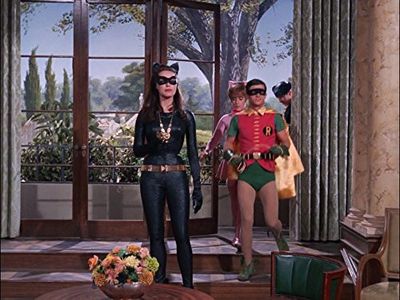Lesley Gore, Julie Newmar, and Burt Ward in Batman (1966)