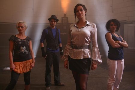 Andrew Lee Potts, Hannah Spearritt, Lucy Brown, and Naomi Bentley in Primeval (2007)