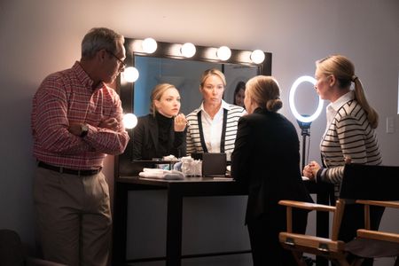 Michel Gill, Elizabeth Marvel, and Amanda Seyfried in The Dropout (2022)