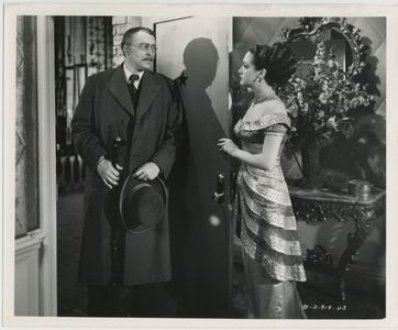 Albert Dekker and Dorothy Lamour in Lulu Belle (1948)