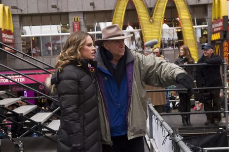 Garry Marshall and Hilary Swank in New Year's Eve (2011)
