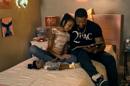 Laz Alonso and Liyou Abere in The Boys (2019)