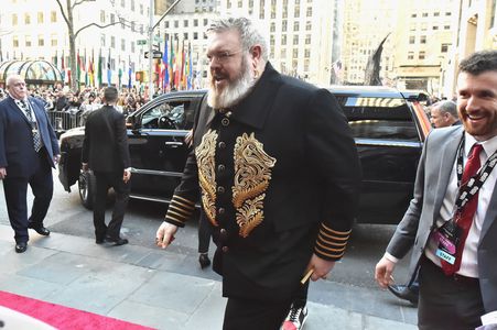 Kristian Nairn at an event for Game of Thrones (2011)