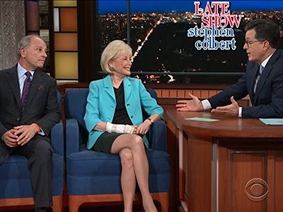 Stephen Colbert, Jeff Fager, and Lesley Stahl in The Late Show with Stephen Colbert (2015)