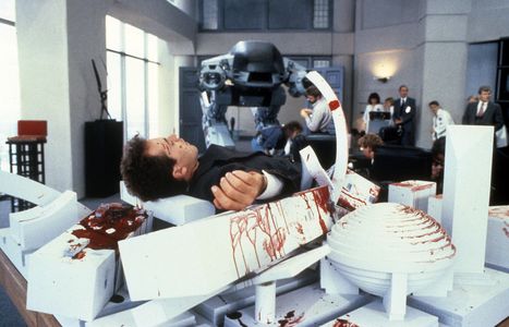 Jon Davison and Kevin Page in RoboCop (1987)
