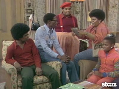 Fred Berry, Shirley Hemphill, Haywood Nelson, Danielle Spencer, and Ernest Thomas in What's Happening!! (1976)